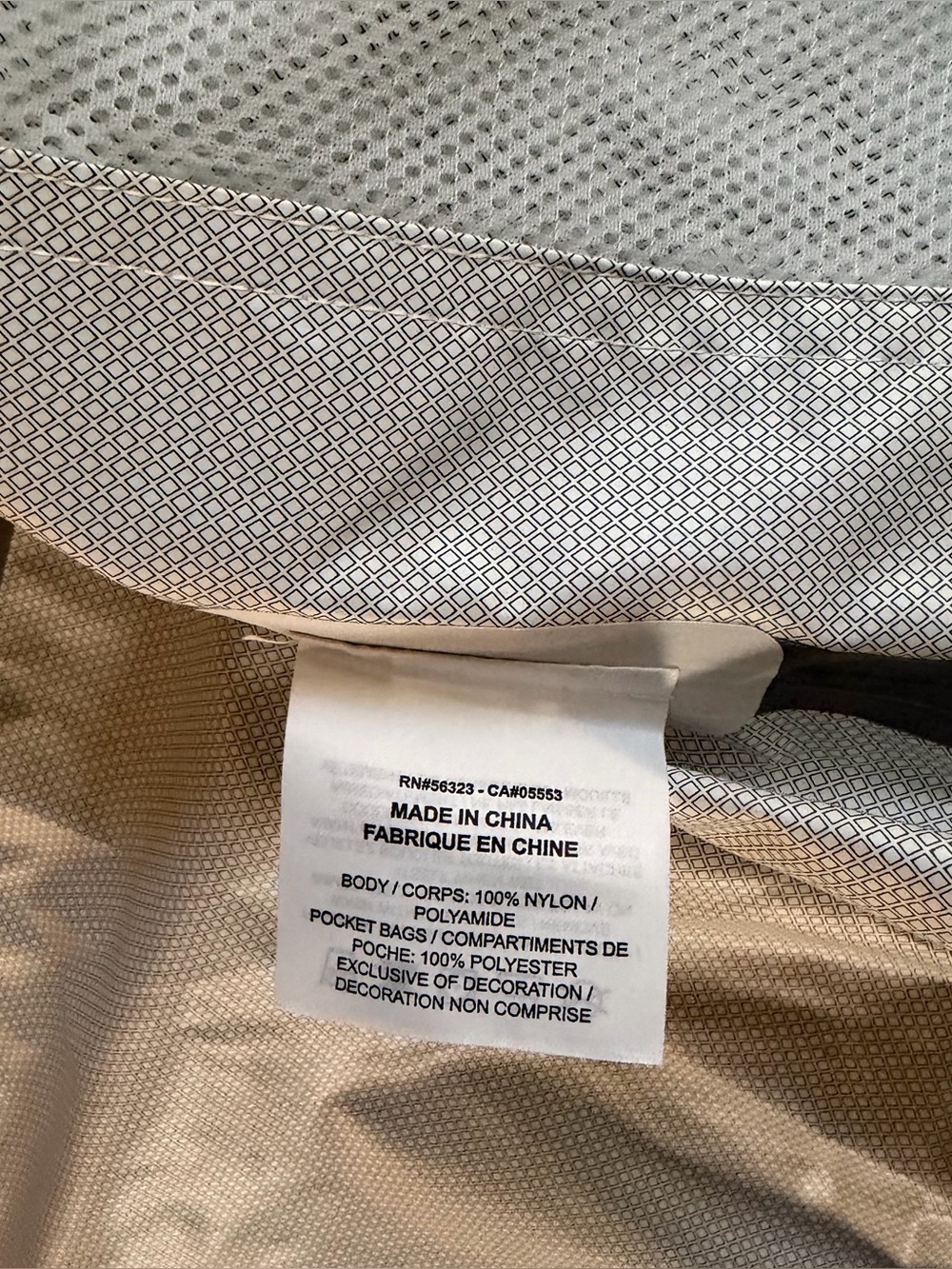 Nike ACG Rain Jacket Men L Waterproof Taped Seams Lightweight Trail Full Zip - Picture 10 of 15